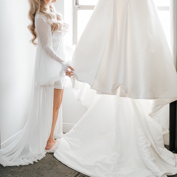 Bridal Robe - Picture 3 of 4